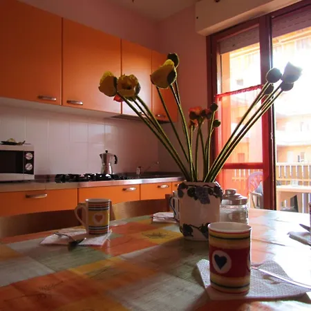Your Modern Retreat With Poolside Bliss - Beahost Appartement Bibione